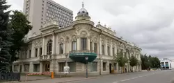 Достопримечательности Казани: дом Ушковой (здание Национальной библиотеки)