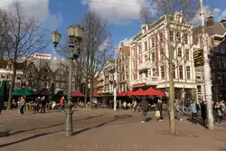 Лейдсеплейн — Лейденская площадь Амстердама