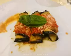 Mediterranian-style aubergine rolls / Роллы из баклажанов в средиземноморском стиле / Golden Lobster 5-й вечер