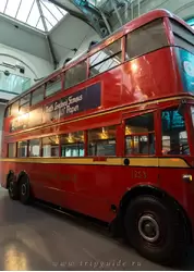 Двухэтажный троллейбус K2-class, 1939 г., производился компанией Leyland Motors Ltd, вмещал до 70 пассажиров