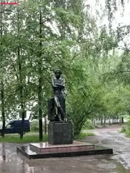 Памятник А.С. Пушкину в Чайковском