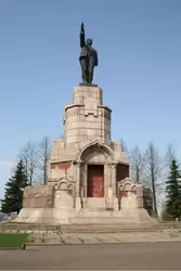 Достопримечательности Костромы: памятник Ленину