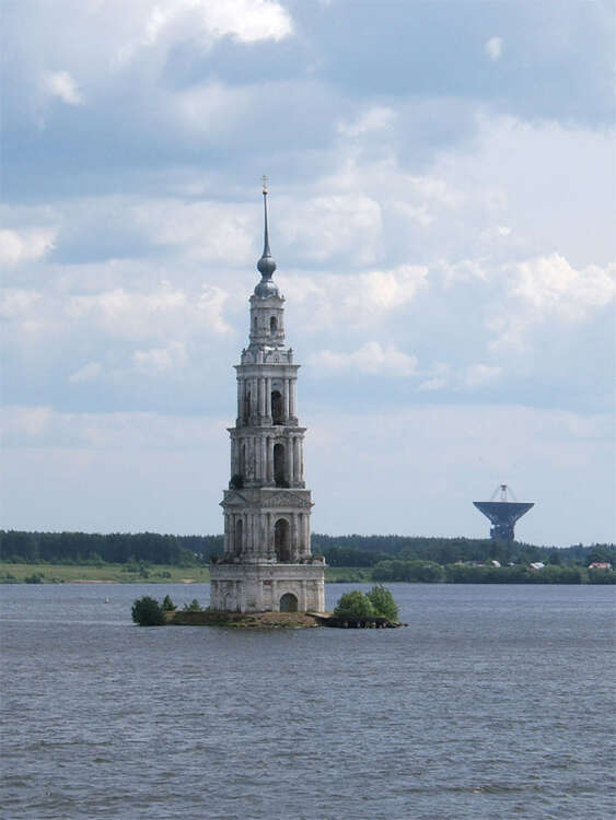 Колокольня Рыбинское водохранилище