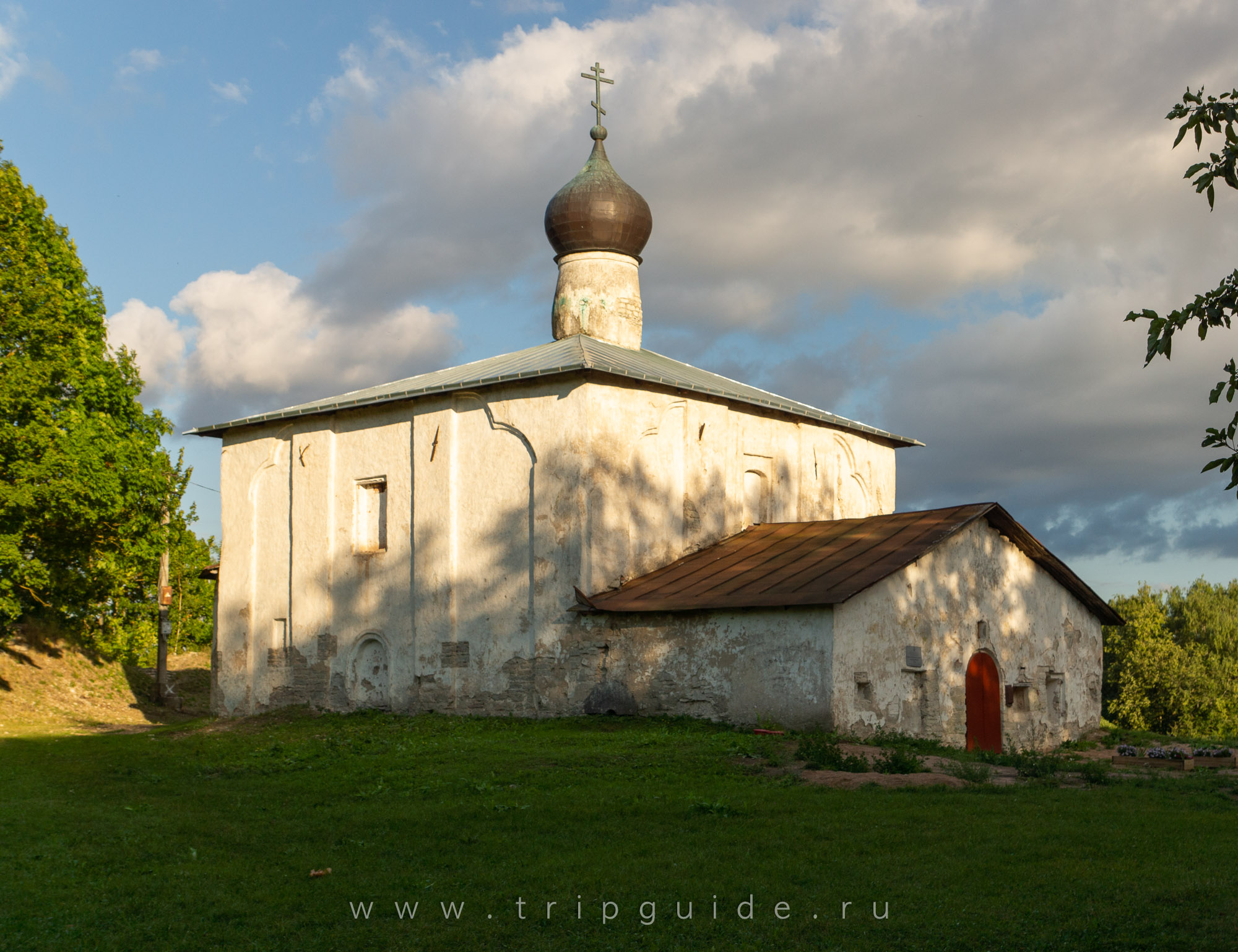 Псков, церковь Косьмы и Дамиана с Гремячей горы