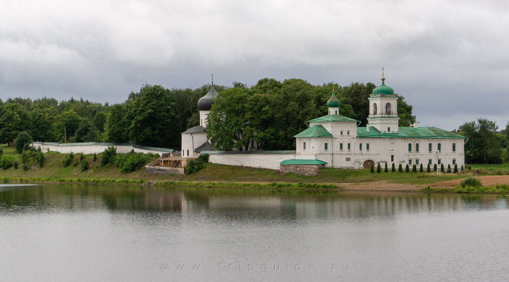 Псков, Мирожский монастырь