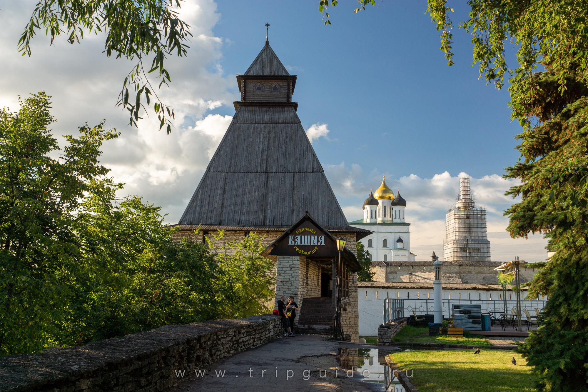 Псков, ресторан «Башня»