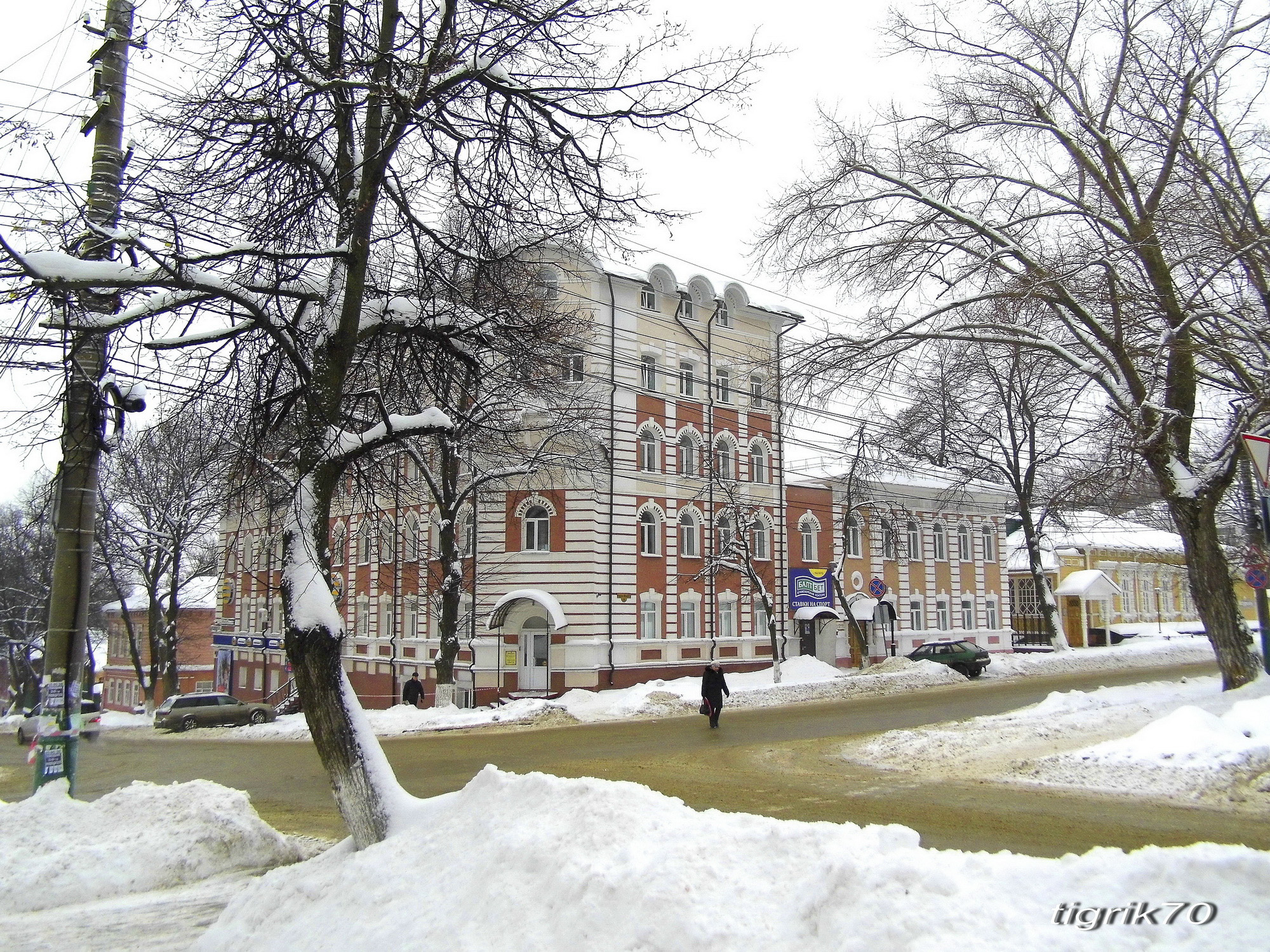 Пенза, перекрёсток улиц Красная и Карла Маркса