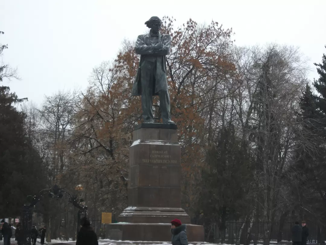 Саратов, памятник Н.Г. Чернышевскому