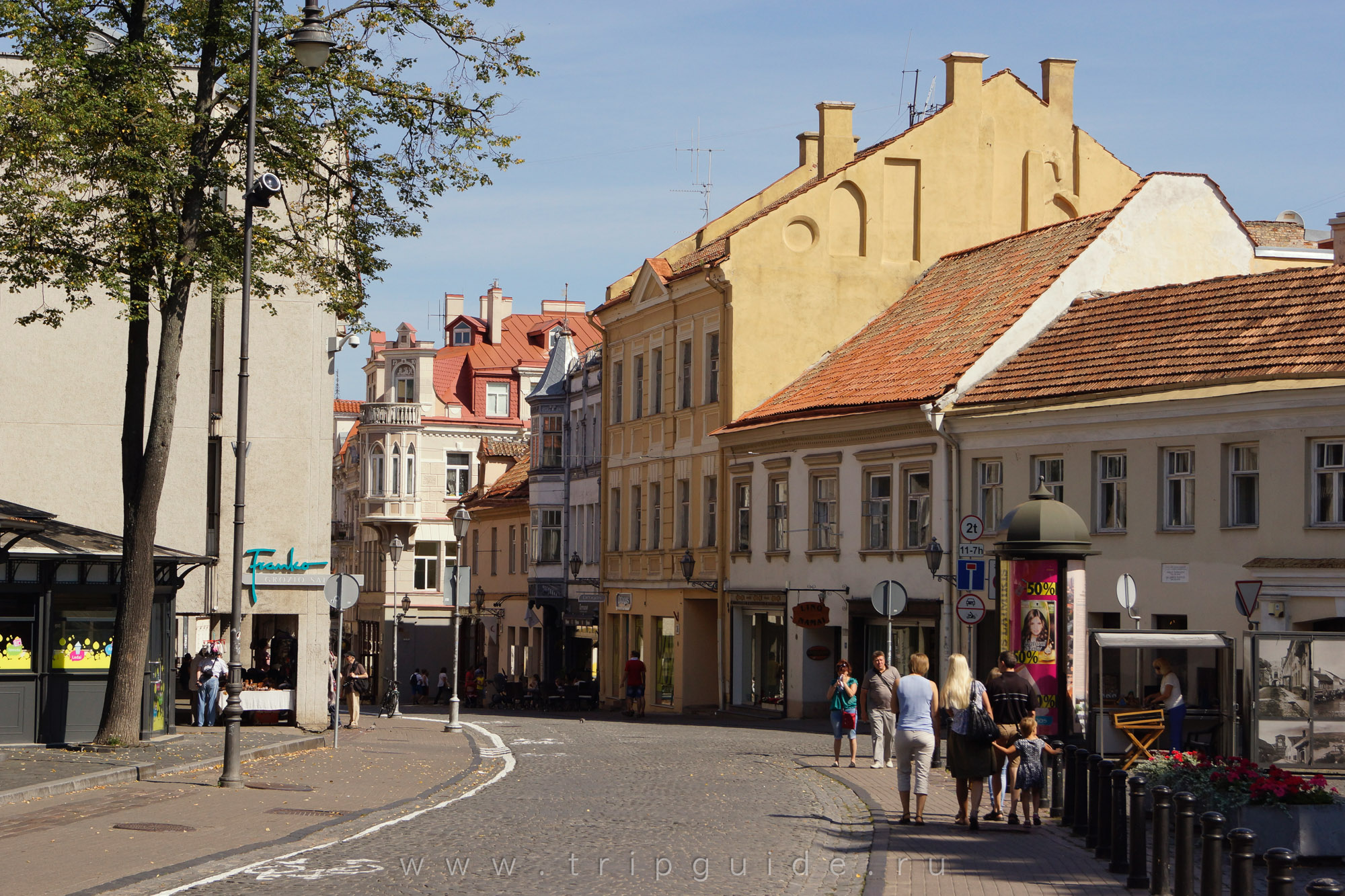 Какая столица у литвы. Литва столица Вильнюс. Вильнюс Кальварию улица. Жверинас Вильнюс. Вильнюс центр города.