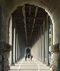 Pont de Bir-Hakeim