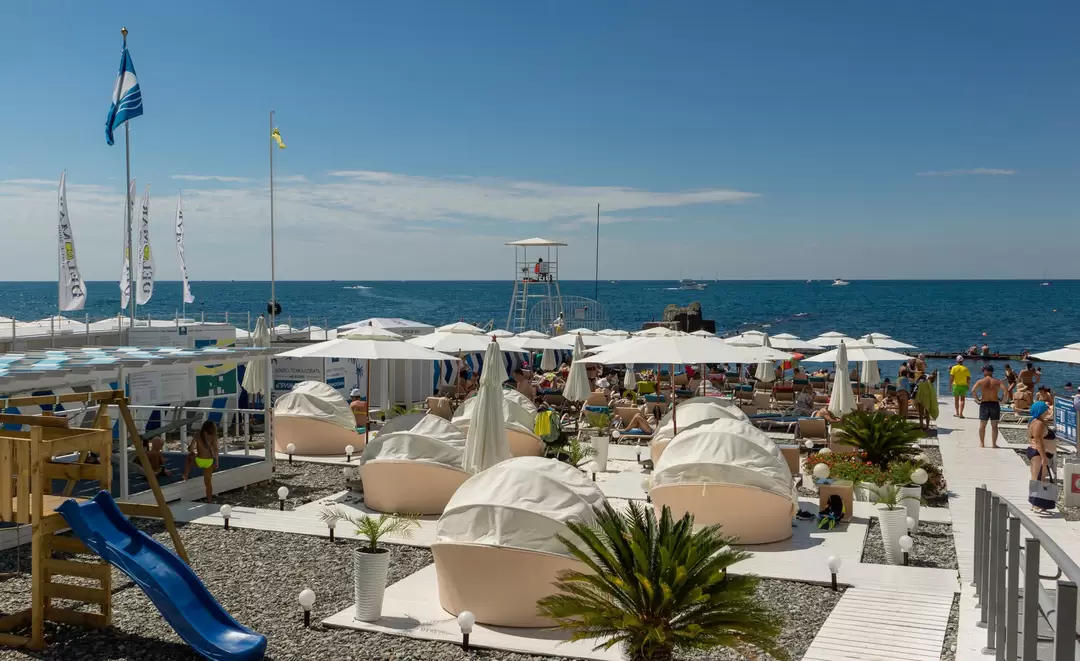 Пляж «Дель Мар» («Del Mar») в Сочи Пляж «Дель Мар» («Del Mar») в Сочи