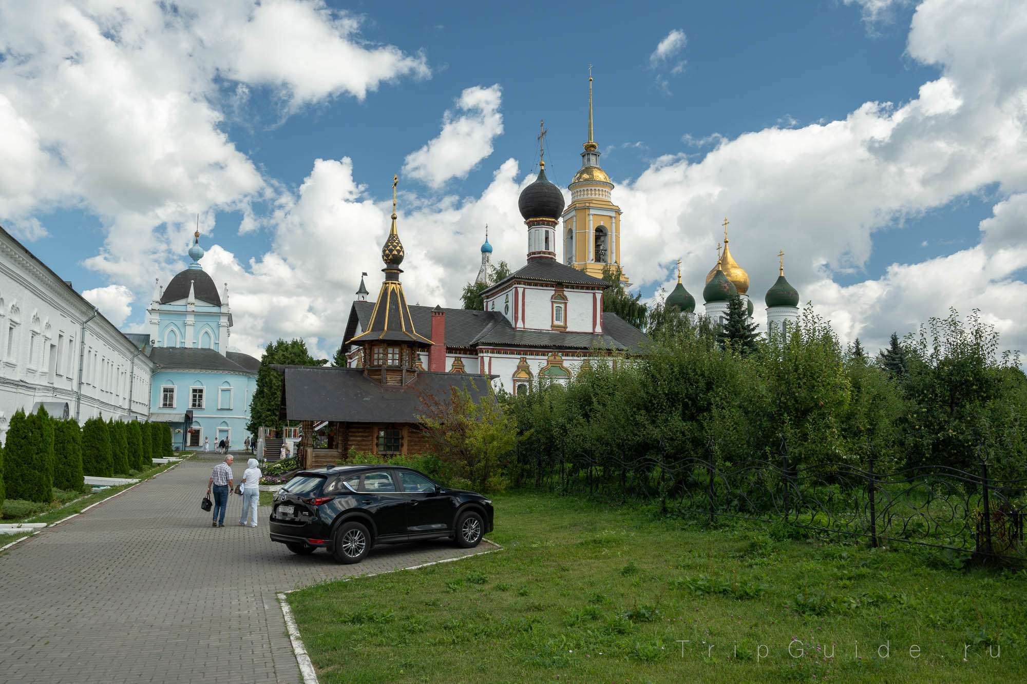 Ново-Голутвин женский монастырь в Коломне