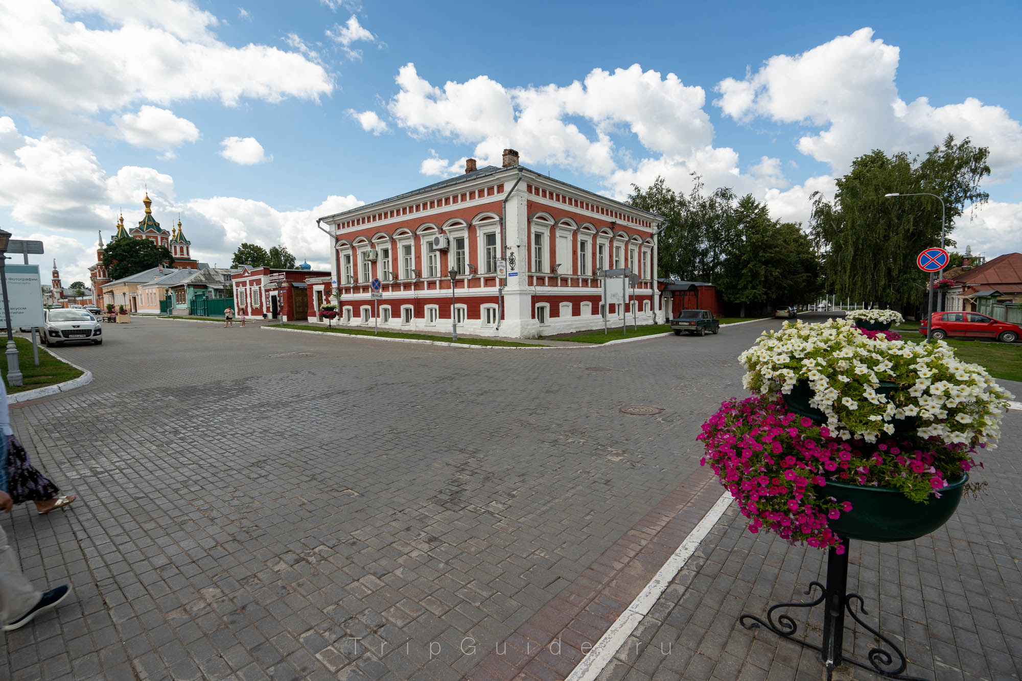 Перекресток улиц в Коломенском кремле