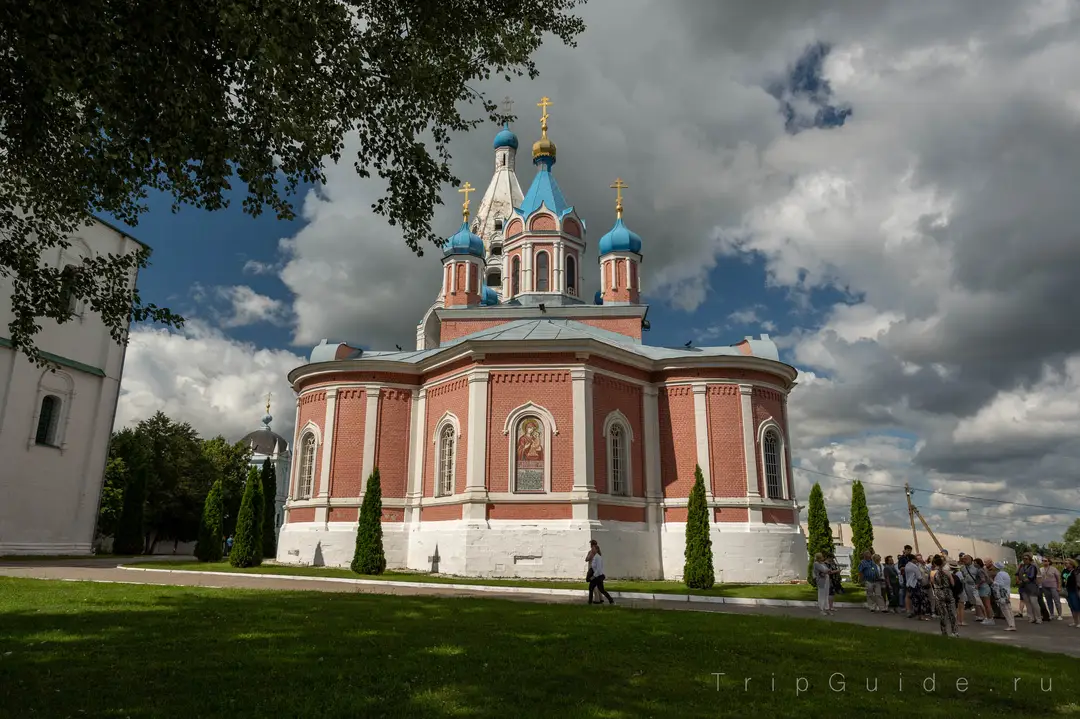 Тихвинская церковь в Коломне Тихвинская церковь в Коломне