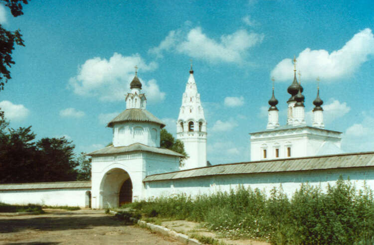 Александровский монастырь в суздале фото