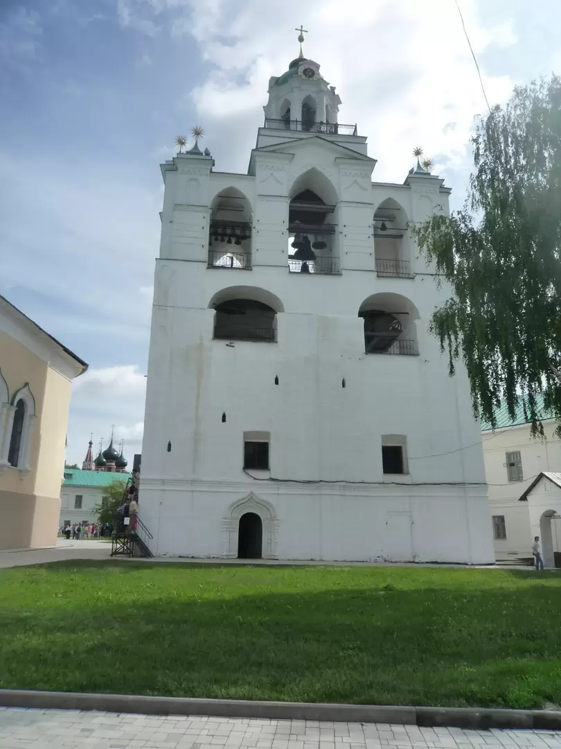 Спасо-Преображенский монастырь — звонница