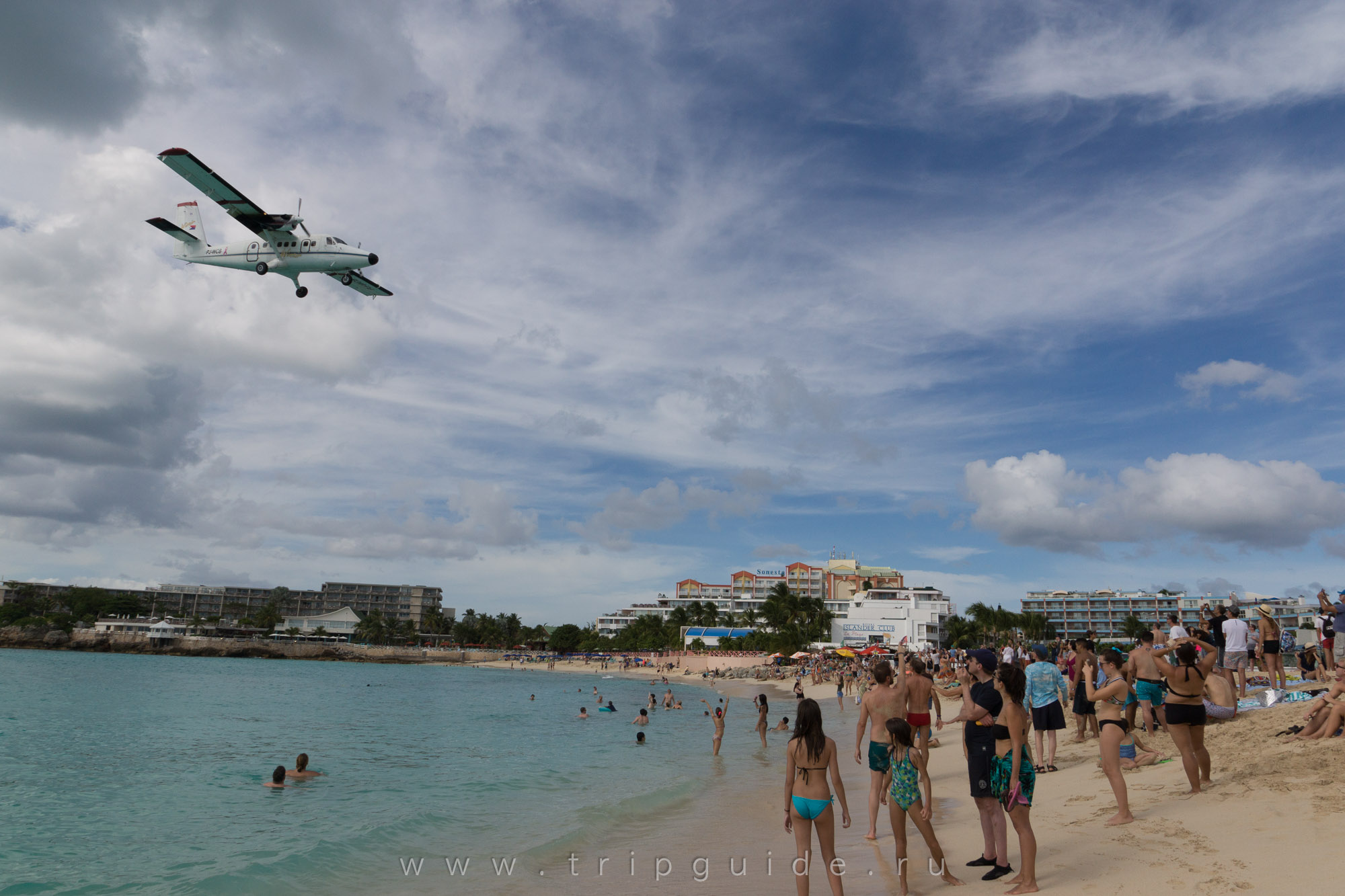 Самолет De Havilland Canada DHC-6-300 Twin Otter авиакомпании  WinAir, бортовой номер PJ-WCB