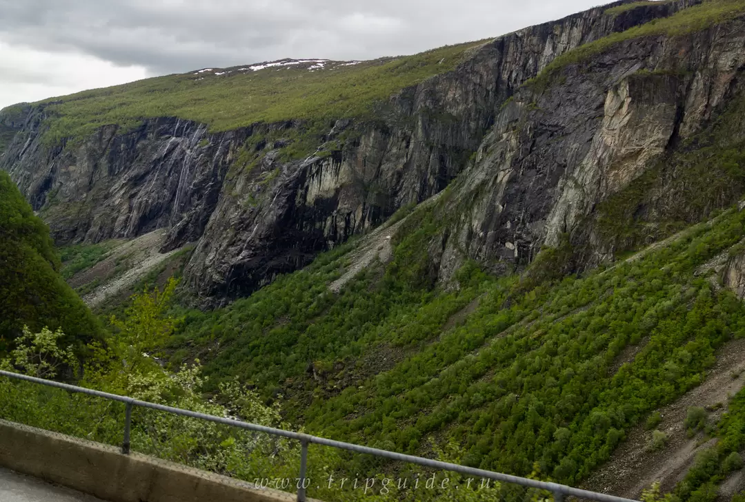 Долина Мобё (Måbødalen) Долина Мобё (Måbødalen)