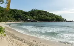 Пляж Анс Такамака (Ans Takamaka)