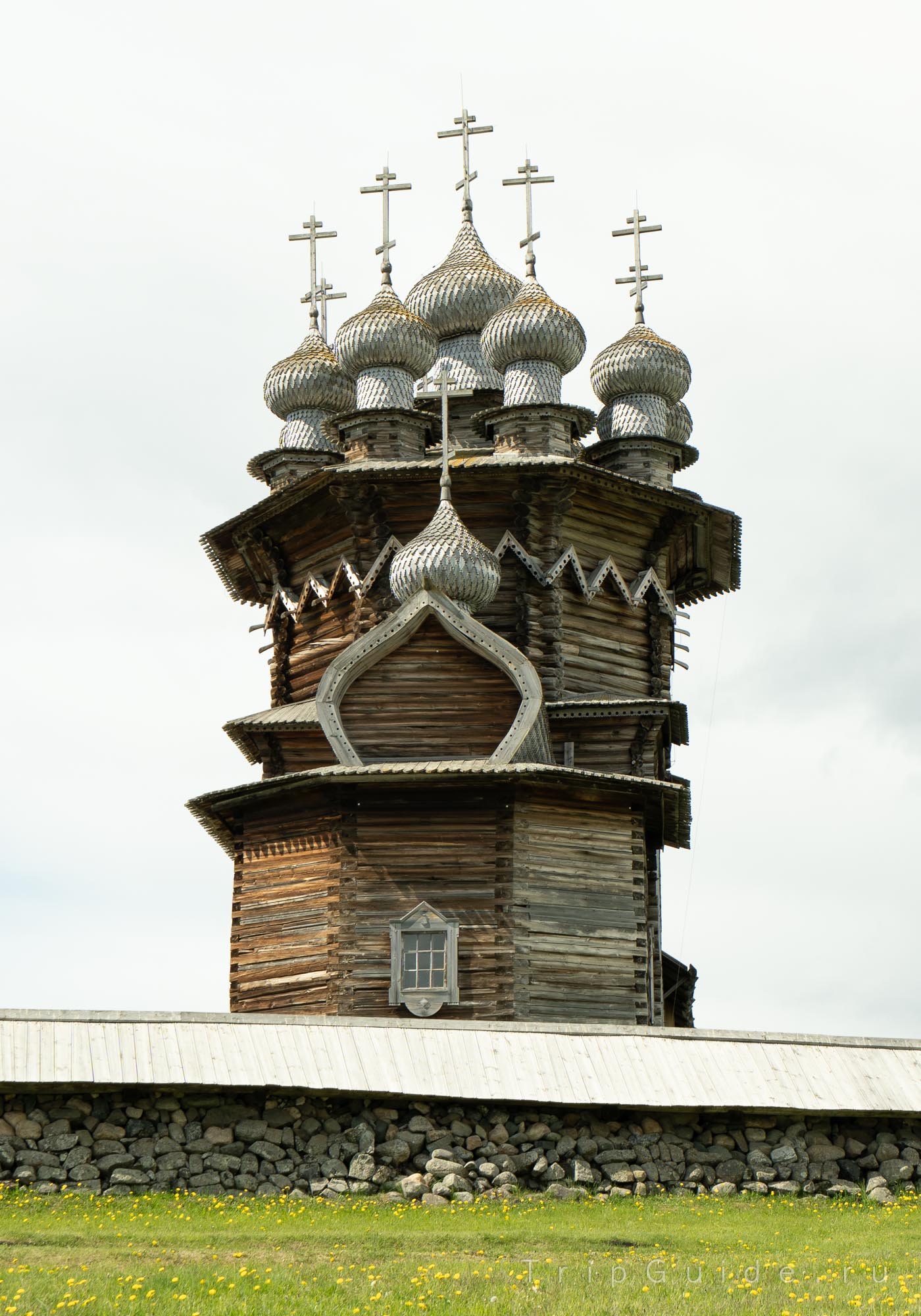 Церковь Покрова Пресвятой Богородицы на Кижском Погосте Церковь Покрова Пресвятой Богородицы на Кижском Погосте