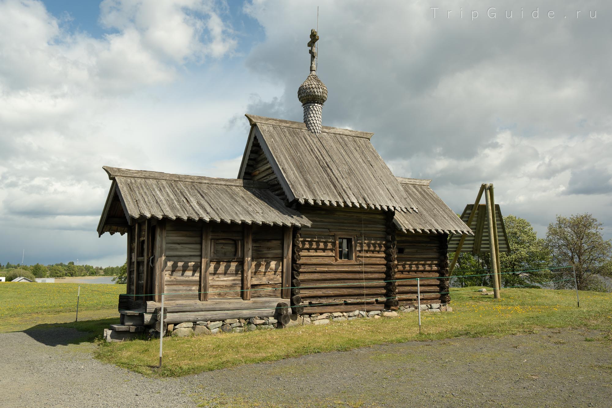 Лазаревская церковь на острове Кижи Лазаревская церковь на острове Кижи