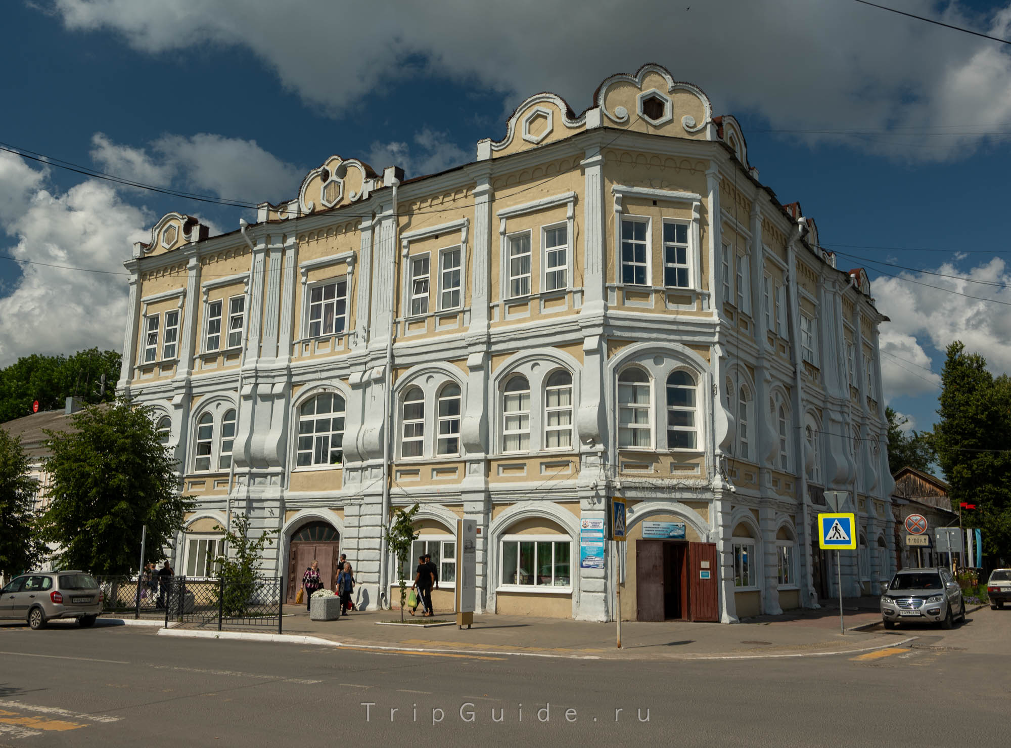 Касимовский техникум водного транспорта, бывший дом купца Смирнова