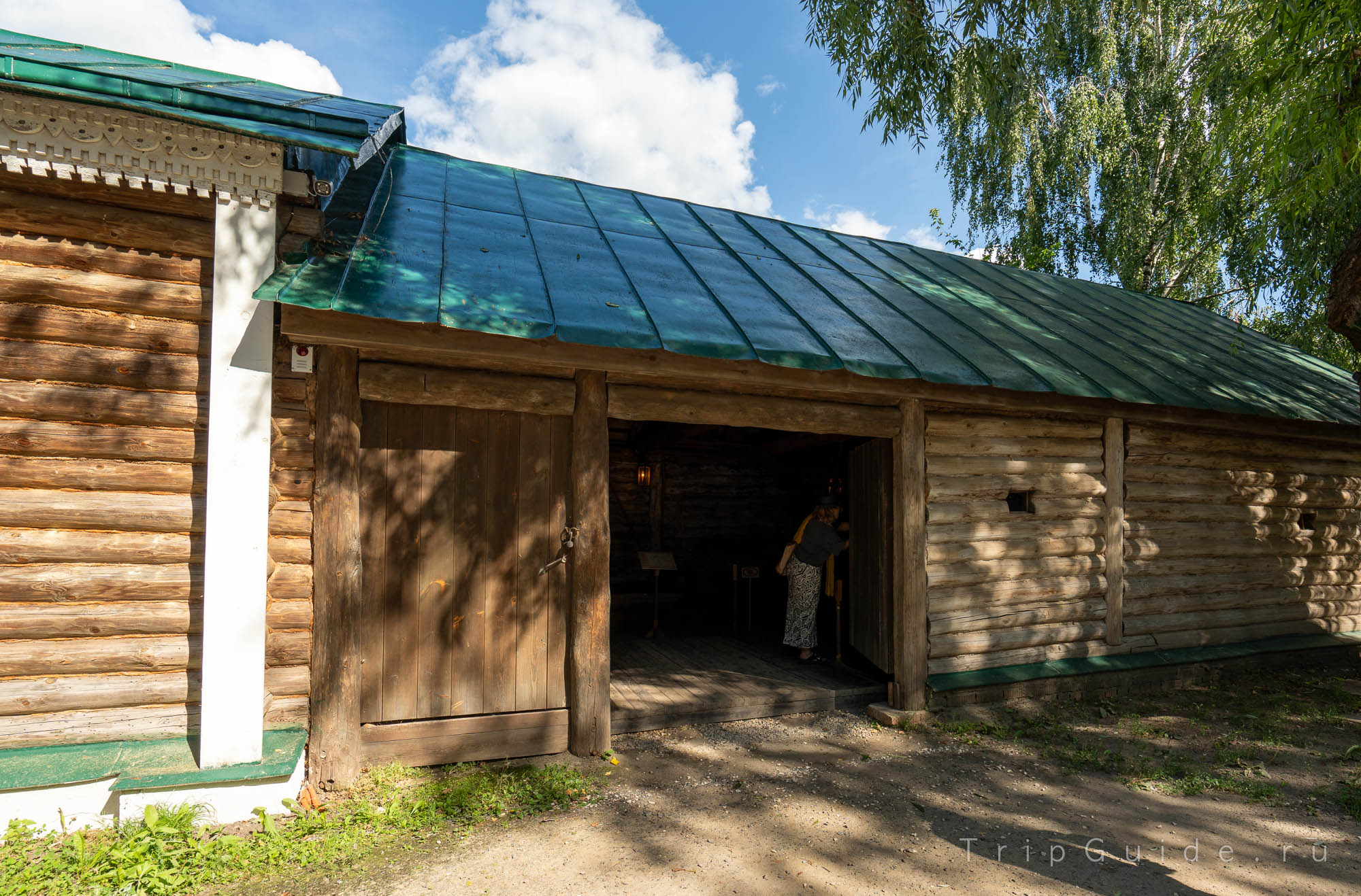 Сени, дом родителей Есенина