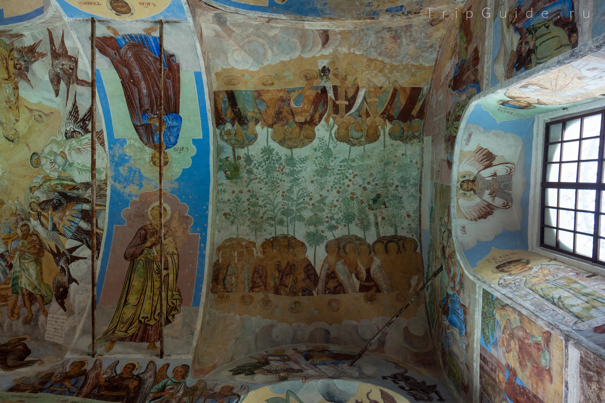 Фрески на своде, Троицкий собор Александро-Свирского монастыря Фрески на своде, Троицкий собор Александро-Свирского монастыря