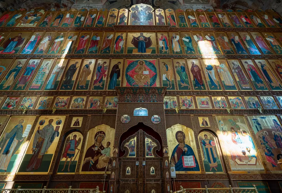 Иконостас Троицкого собора Макарьевского монастыря