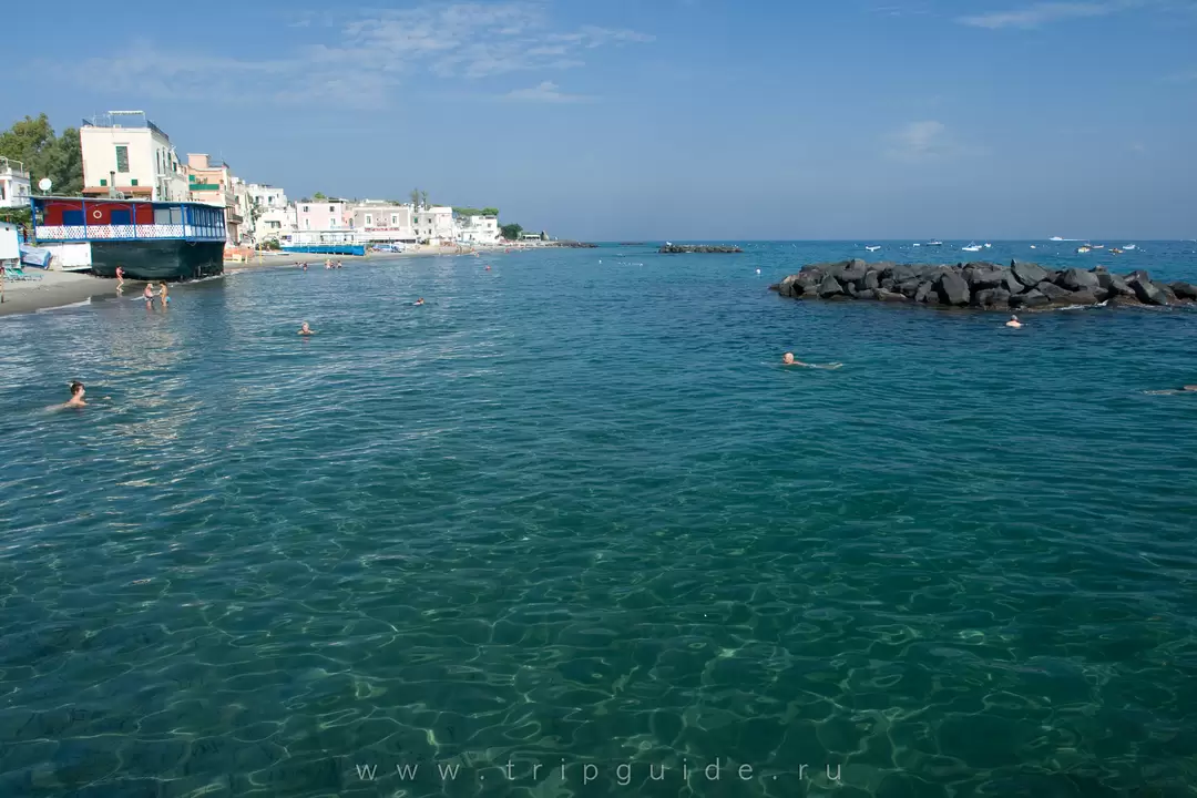Море у отеля Miramare e Castello Море у отеля Miramare e Castello