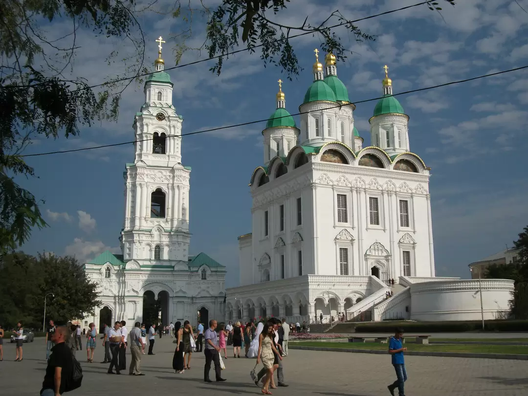 Успенский собор в Астрахани Успенский собор в Астрахани